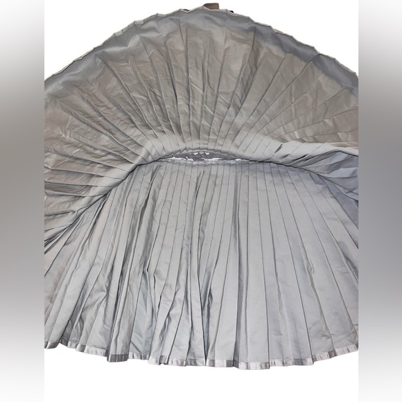 EUC Toddler Girls Gap Baby Metallic Silver Side Zip Sleeveless Pleated Dress 2T - Picture 5 of 7